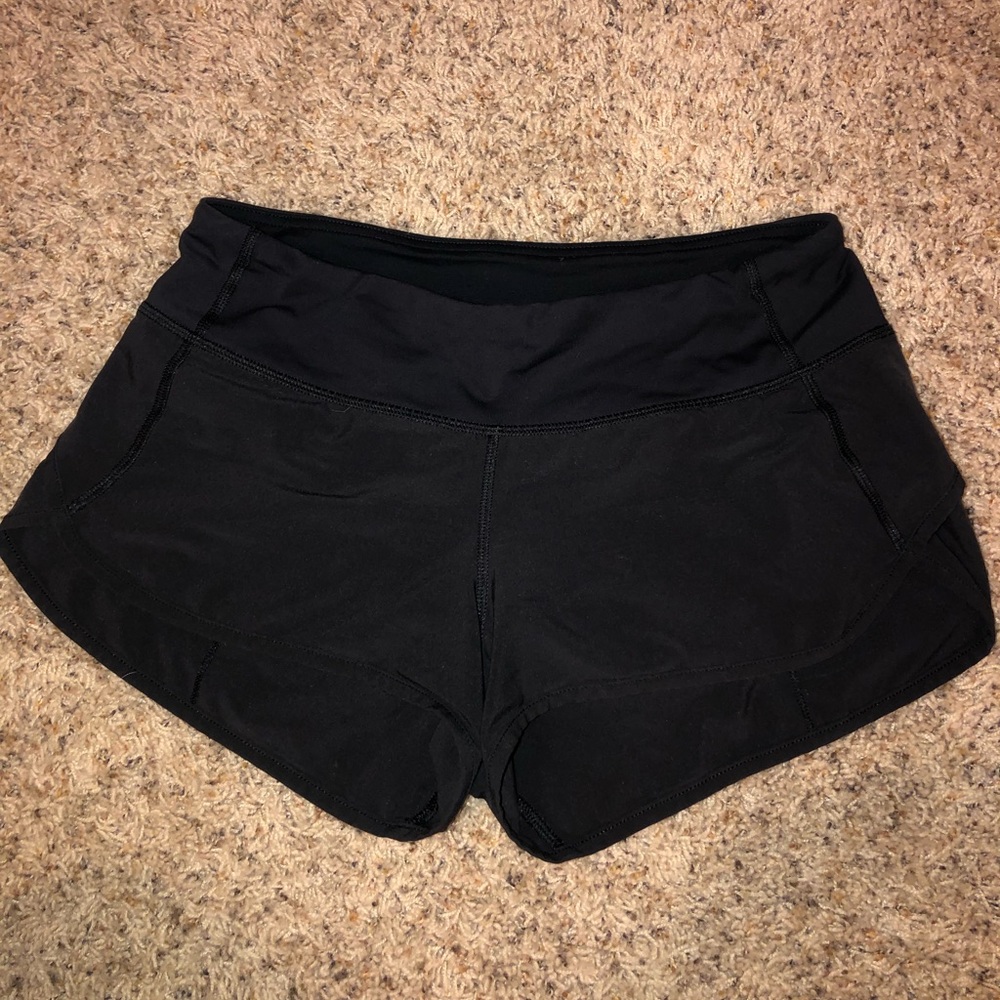 Lululemon Black Shorts size 4 Speed Short